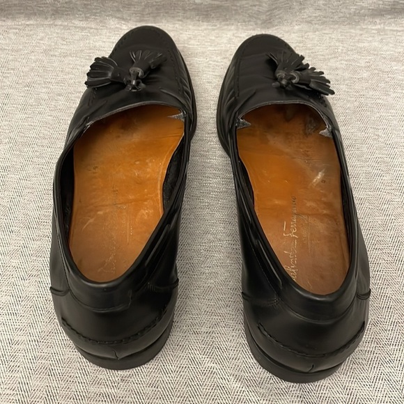 Salvatore Ferragamo Slip On Tassle Leather Loafers with original shoe box very n - Picture 5 of 12